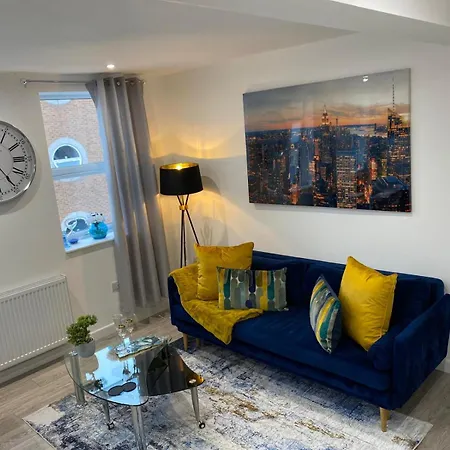 Stylish Apartment In Watford Watford  Exterior photo