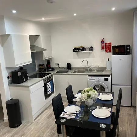Stylish Apartment In Watford Watford  Exterior photo